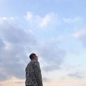 性感美女黄色大片。
